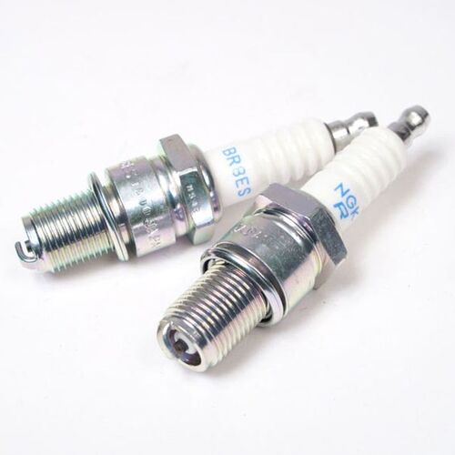 NGK SPARK PLUG BR8ES (5422) (BOX OF 10) for Kawasaki Z250 LTD 1980 to 1981